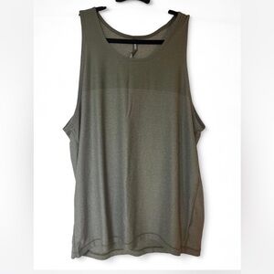 Vuori Heather Gray and Olive Tank